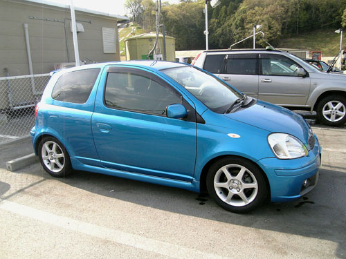 VitzRS(UA-NCP13)front